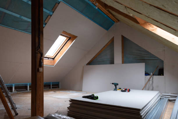 Best Specialized Insulation Services in Hutchinson, KS